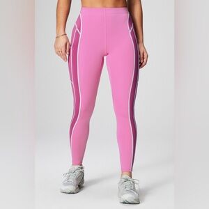 Fabletics High-Waisted Motion365+ Pocket 7/8 Leggings-Pink Pop/Rosy Cheeks | XXL